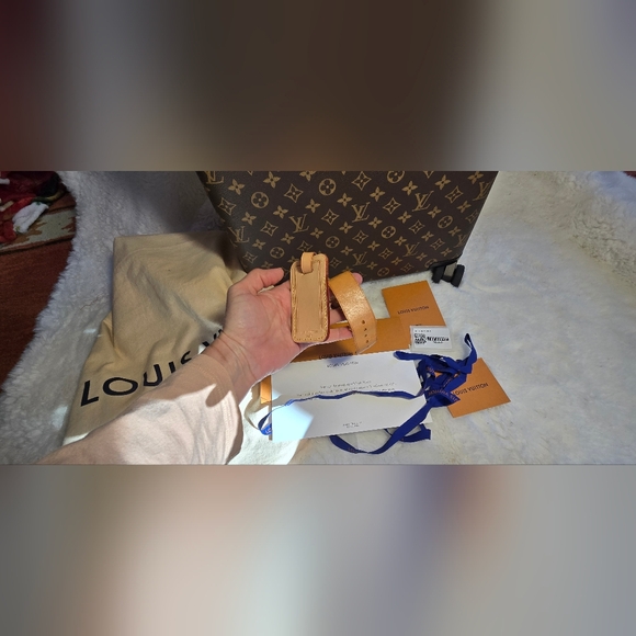 Louis Vuitton Horizon 55 Carry-On M23203 - Picture 2 of 15